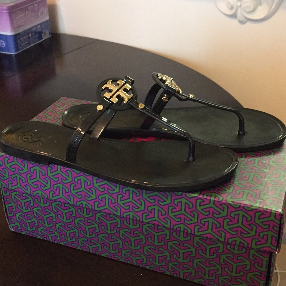 PREOWN BLACK TORY BURCH MINI MILLER JELLY THONG 7